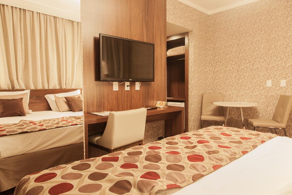 Class Hotel Pouso Alegre Habitación foto
